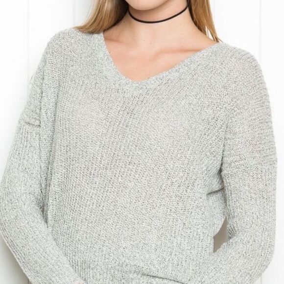 BRANDY MELVILLE V-neck Light Gray Lance Slub Sweater Pullover One Size - Picture 1 of 4